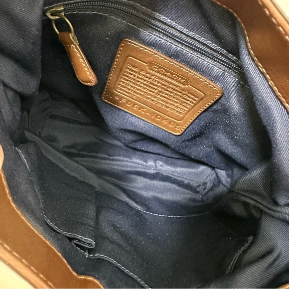 Coach Hamptons Signature Denim Special Edition Shoulder Bag - Picture 16 of 17